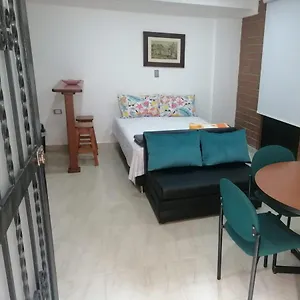 Apartaestudio Cerca Metro Medellín